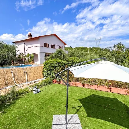 Beautiful In With Wifi Holiday home